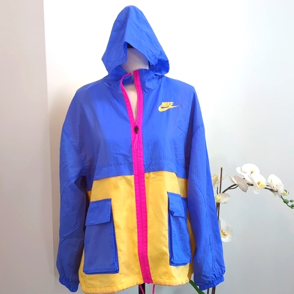 ✨HP✨ Nike Sportswear Icon Clash Woven Jacket - Size S - Picture 2 of 14